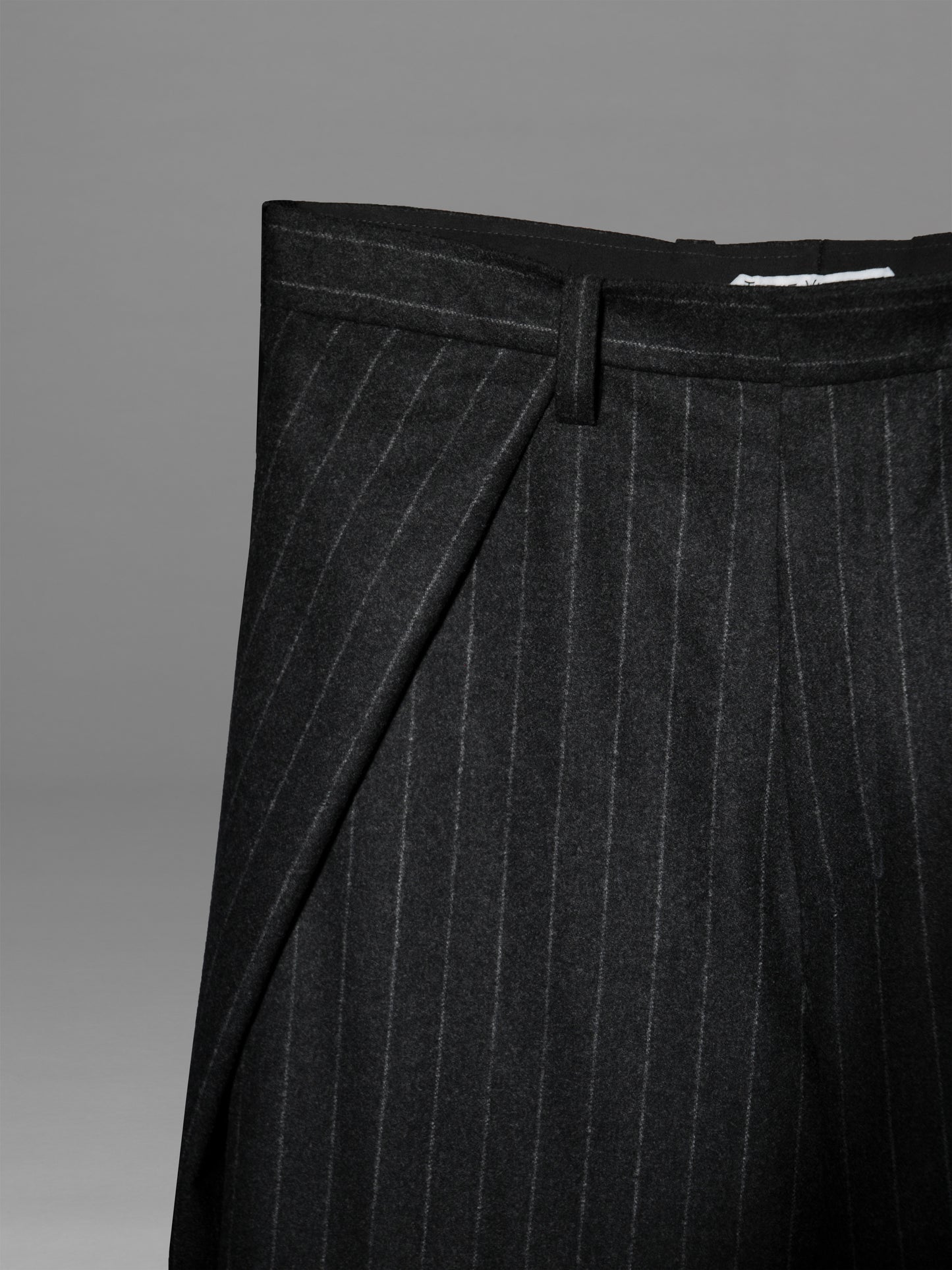 Mid-level Trousers